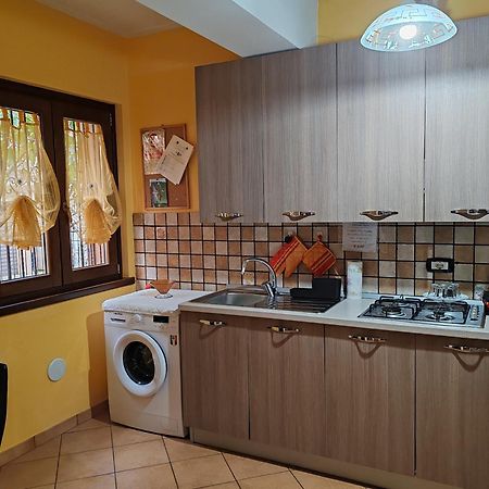 B&B La Rosa Dei Venti Acri Bagian luar foto